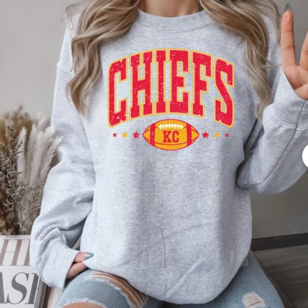 Chiefs KC Football Gildan Spors Grey Sweatshirt Sizes Small-2X